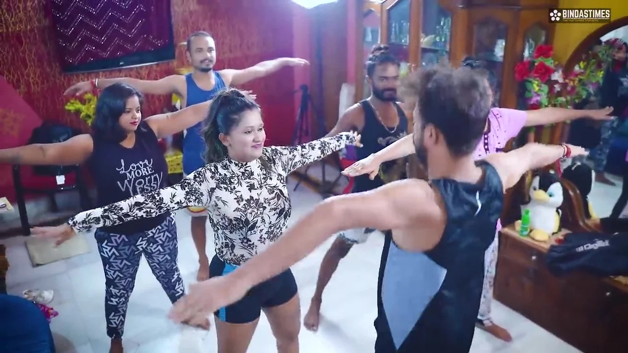 Yoga Class 2025 Bindastimes Hindi XXX Video