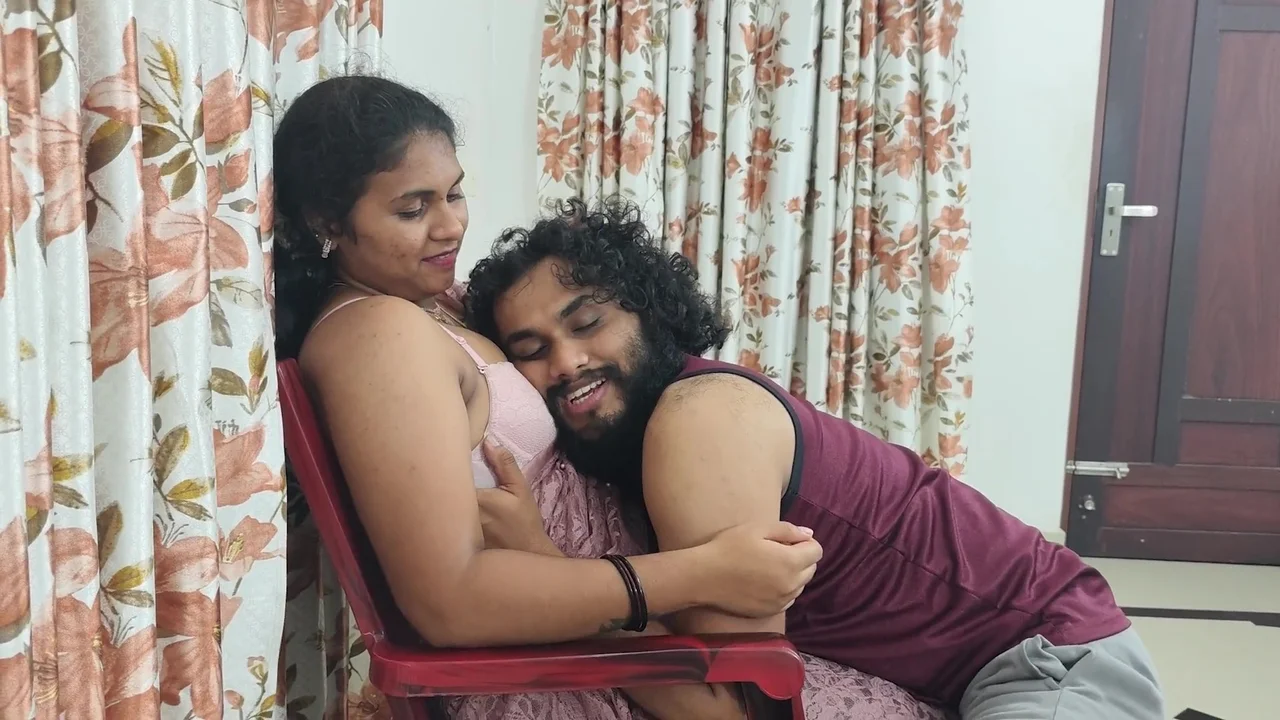 Vaishnavi Sex with Step Cousin 2026 Tamil Hot Uncut XXX Video